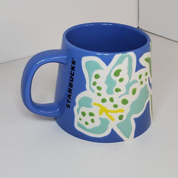 Starbucks 2021 Blue Lily Flowers 12 oz Spring Coffee Mug Cup Seattle Floral Wide - Picture 1 of 6